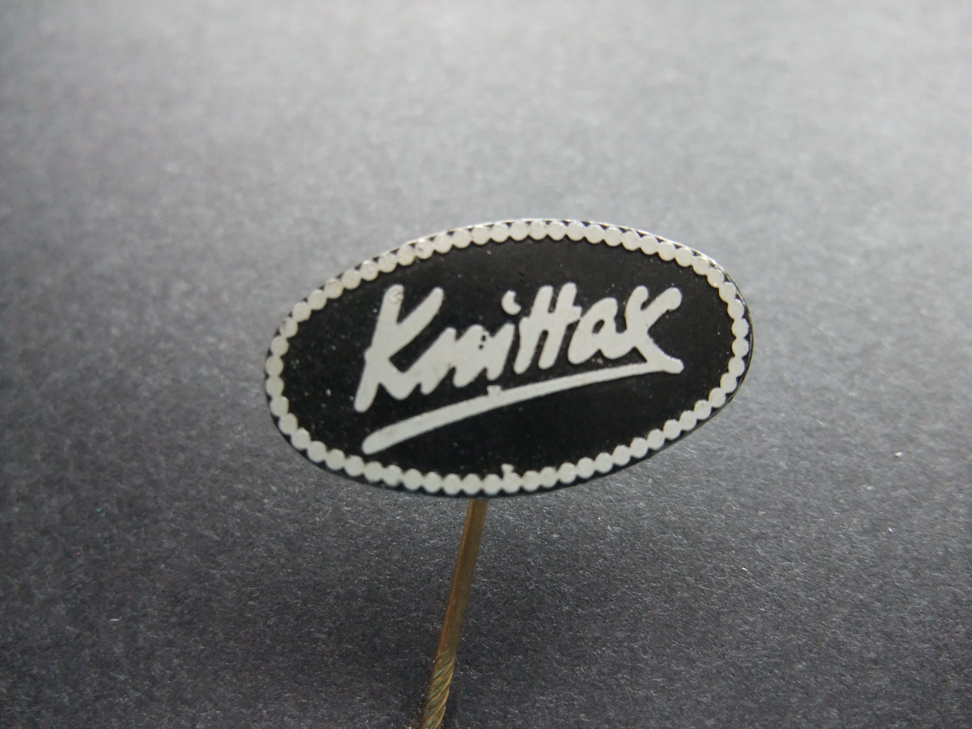 Knittax breimachine logo